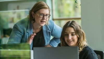 Hoofdmaatschappelijk werker coacht